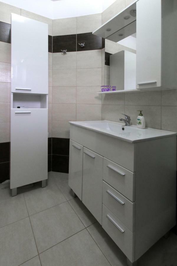 Apartment Valmas Pula Dış mekan fotoğraf
